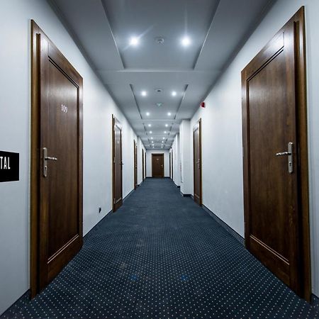 Janikowo Hotel Crystal المظهر الخارجي الصورة